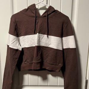 Buff bunny cropped giddier